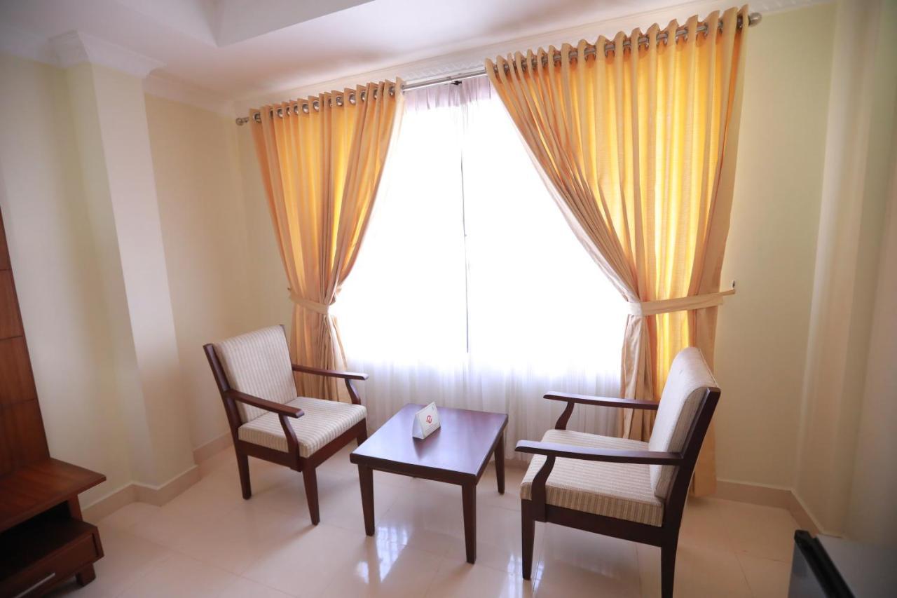 Hotel Peninsula Thrissur Extérieur photo